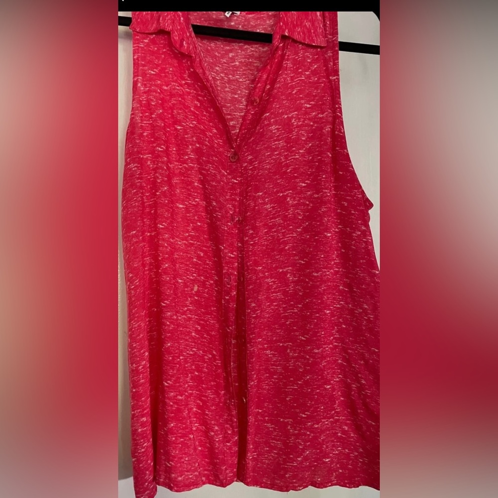 Splendid Sleeveless Shirt